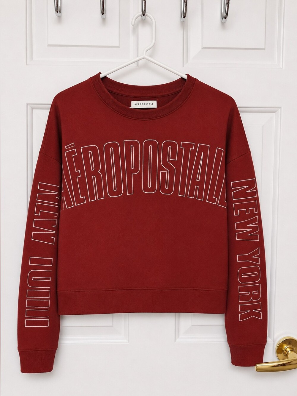 rust red Aeropostale New York cropped crewneck sweatshirt with white graphic tex